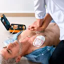 defibrillateur-beneheart-l2-ecran-tactile.webp